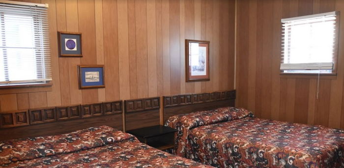 Lakeside Motor Lodge (Lakeside Motel) - Web Listing